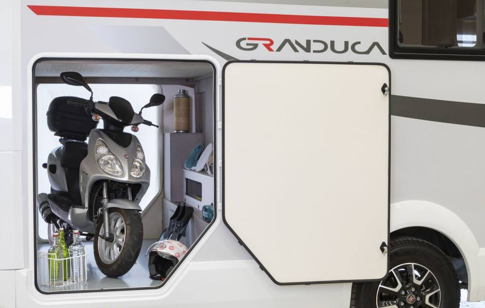Roller-Team-Granduca-298-TL-2020-28-1030x644